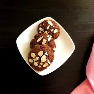 Sockerfria mandel och kakaocookies